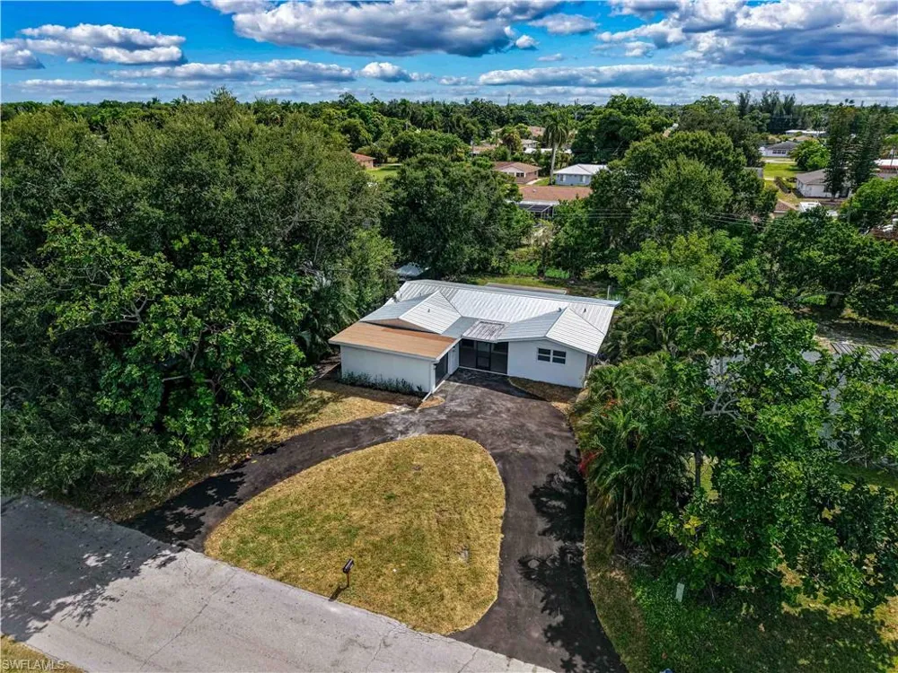 367 Rosemont Drive Fort Myers, FL 33916