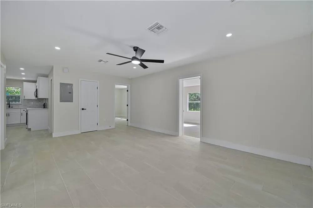 367 Rosemont Drive Fort Myers, FL 33916