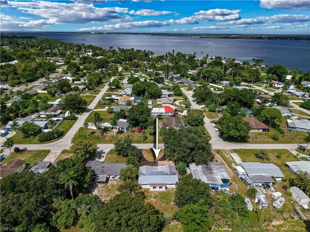 367 Rosemont Drive Fort Myers, FL 33916