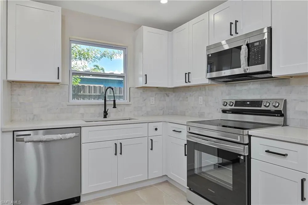 367 Rosemont Drive Fort Myers, FL 33916
