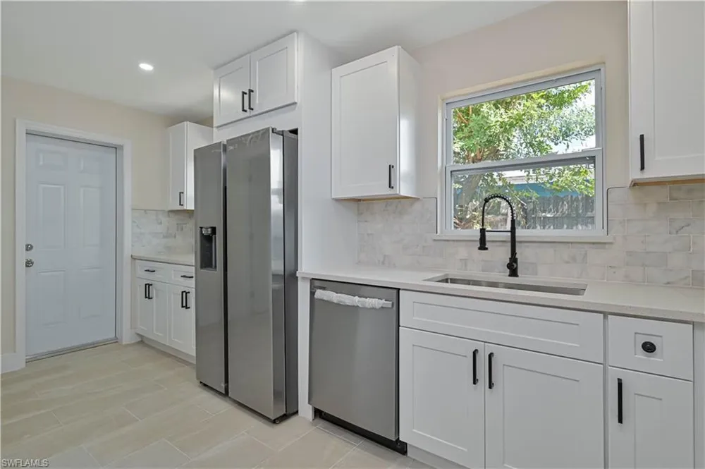 367 Rosemont Drive Fort Myers, FL 33916
