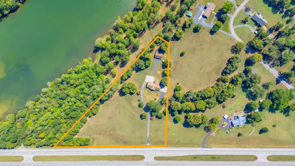 8024 Highway 58 Harrison, TN 37341