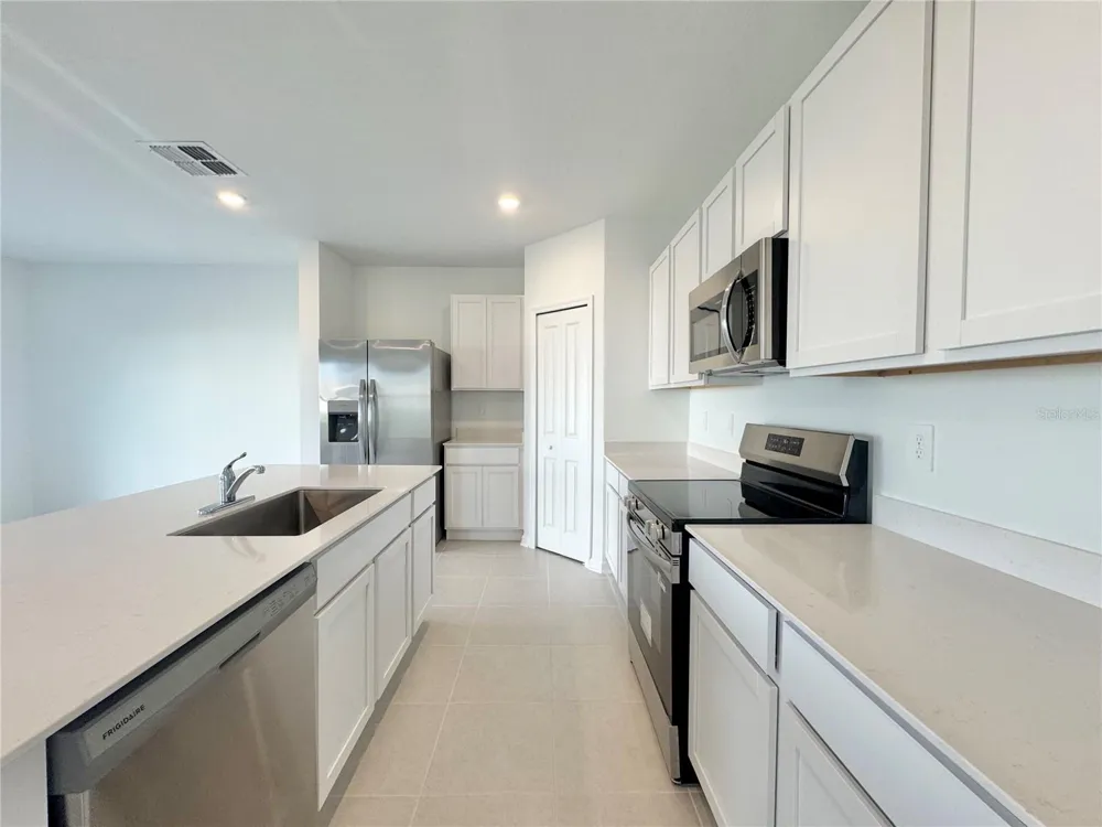 1938 SARAH STREET Winter Haven, FL 33884