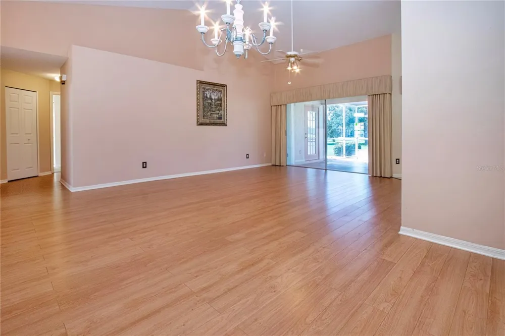 2424 E DEL WEBB BOULEVARD Sun City Center, FL 33573