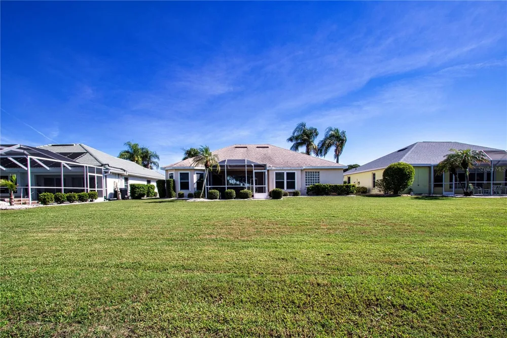 2424 E DEL WEBB BOULEVARD Sun City Center, FL 33573