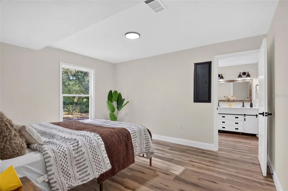 26314 GLENWOOD DRIVE Wesley Chapel, FL 33544