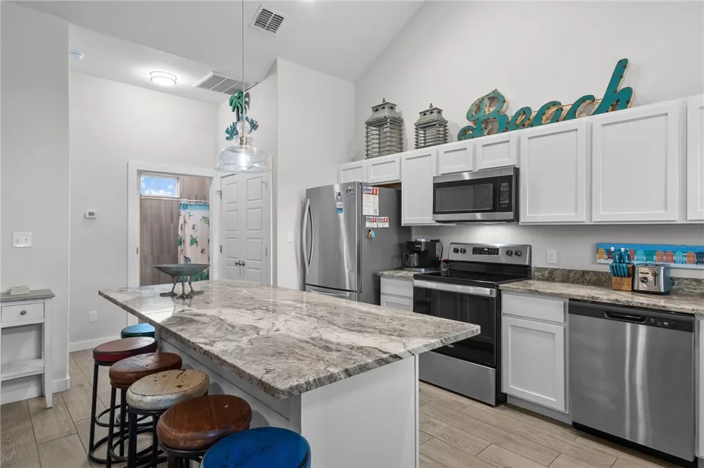 15110 Arashi Beach Drive Corpus Christi, TX 78418