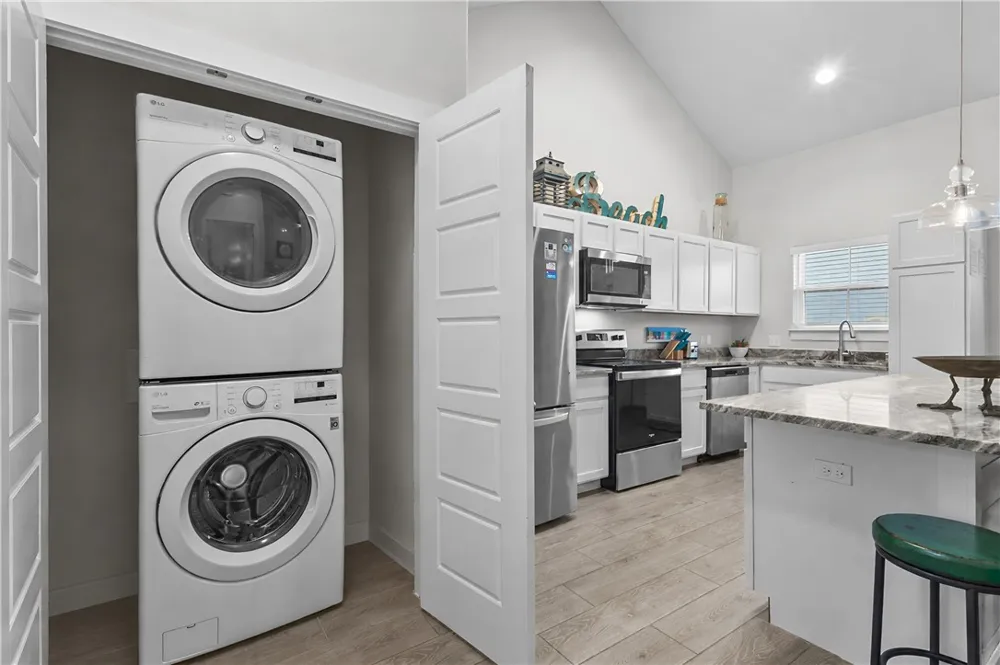 15110 Arashi Beach Drive Corpus Christi, TX 78418