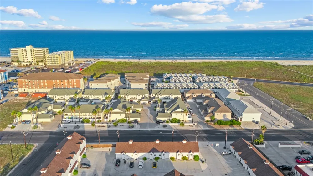15110 Arashi Beach Drive Corpus Christi, TX 78418
