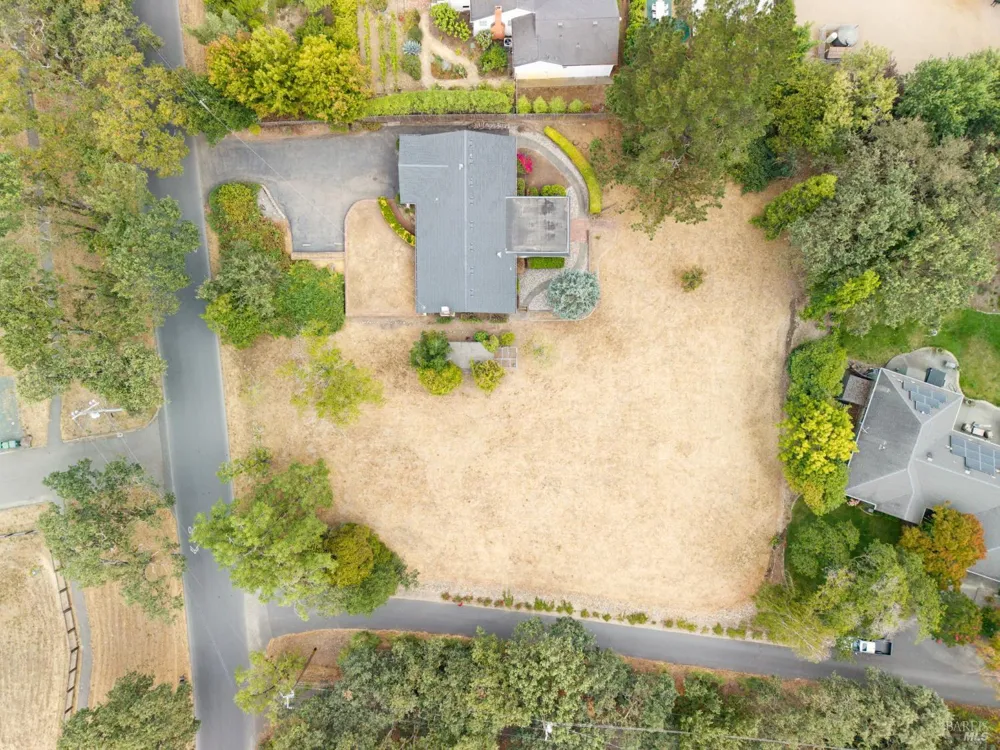 468 W School Street Cotati, CA 94931