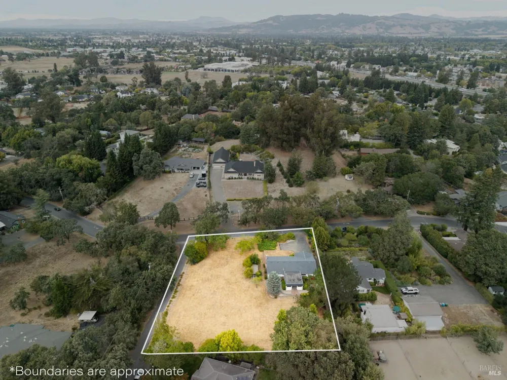 468 W School Street Cotati, CA 94931