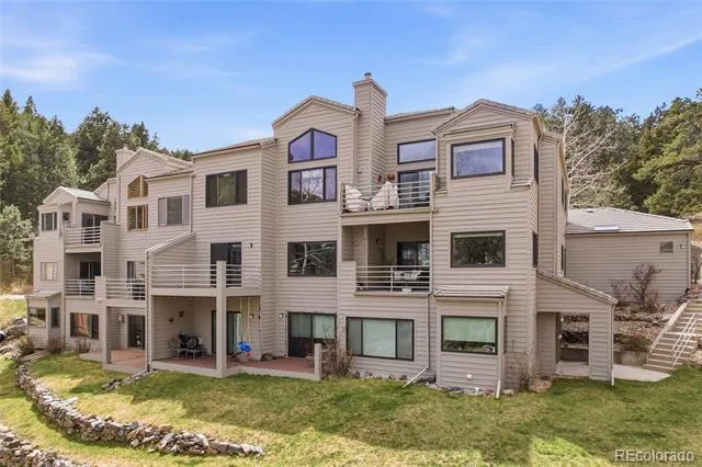 722 Ridgeside Drive Golden, CO 80401