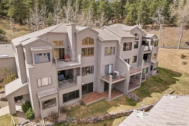 722 Ridgeside Drive Golden, CO 80401