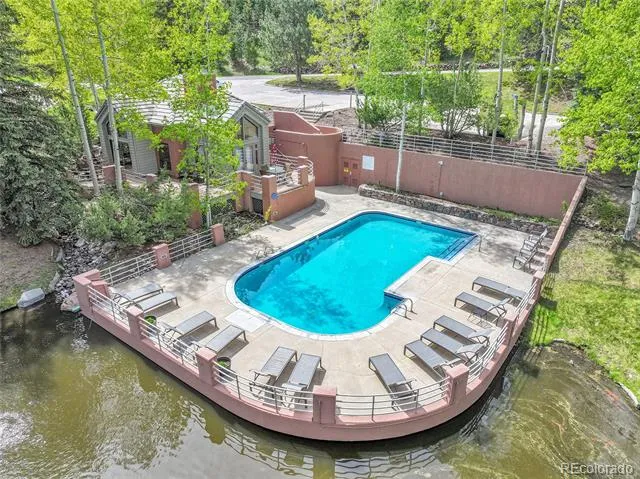 722 Ridgeside Drive Golden, CO 80401