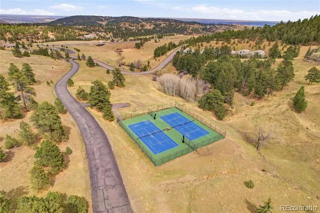 722 Ridgeside Drive Golden, CO 80401