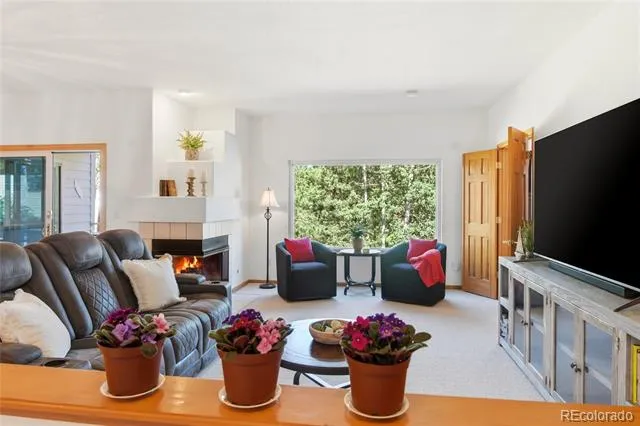 722 Ridgeside Drive Golden, CO 80401