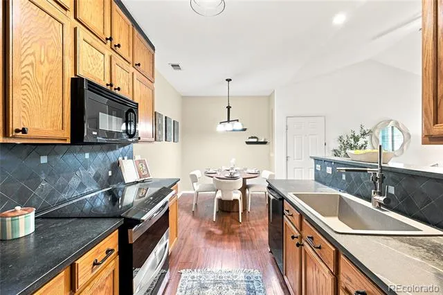 8481 W Union Avenue #2-201 Littleton, CO 80123