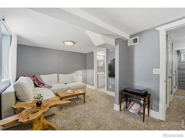 1866 S Lincoln Street Denver, CO 80210
