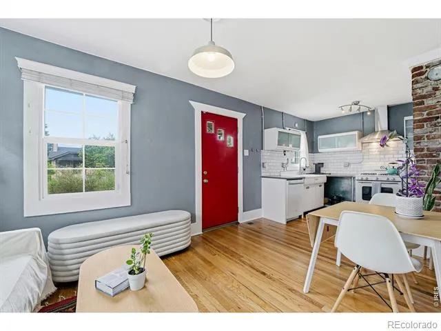 1866 S Lincoln Street Denver, CO 80210
