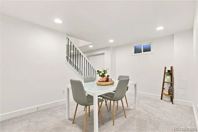 4075 S Poplar Way Denver, CO 80237