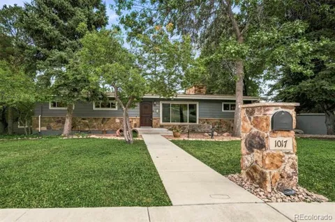 1017 Venus Drive