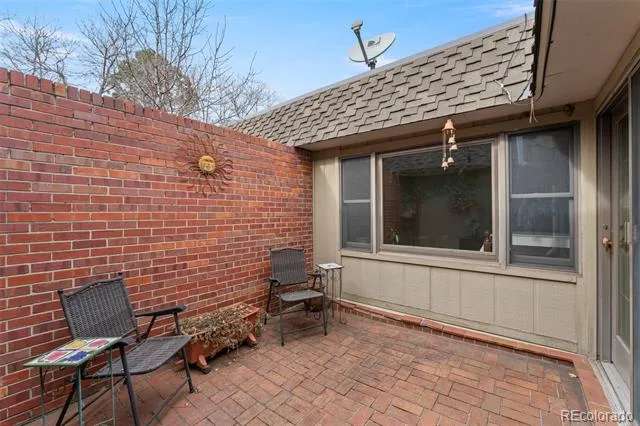 3423 S Race Street Englewood, CO 80113