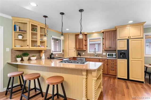 3423 S Race Street Englewood, CO 80113