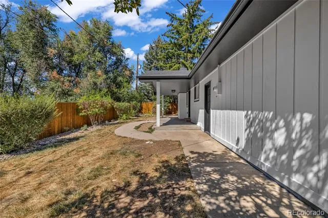 6942 W 68th Place Arvada, CO 80003