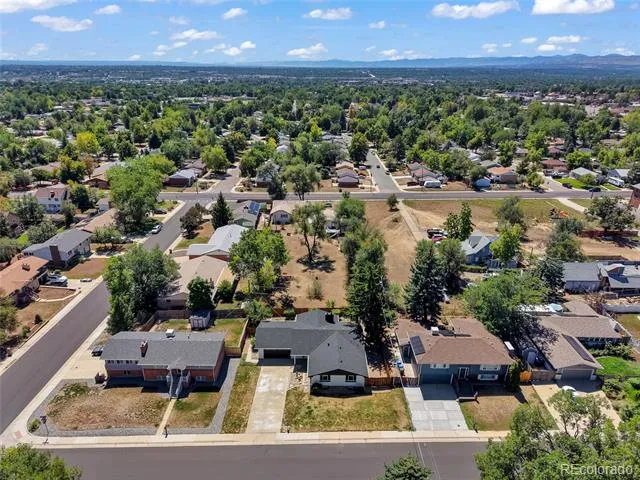 6942 W 68th Place Arvada, CO 80003