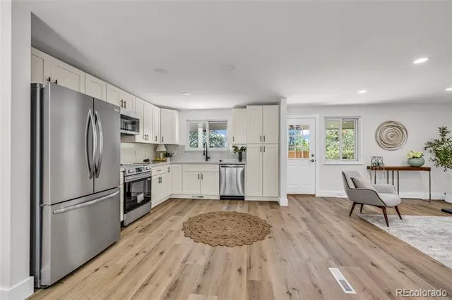 6942 W 68th Place Arvada, CO 80003