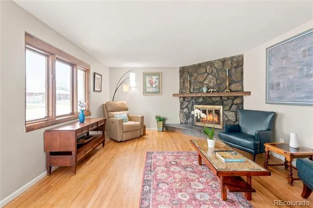 6521 S Logan Street Centennial, CO 80121