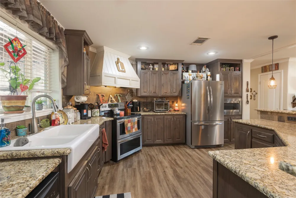 11482 County Road 440 Princeton, TX 75407