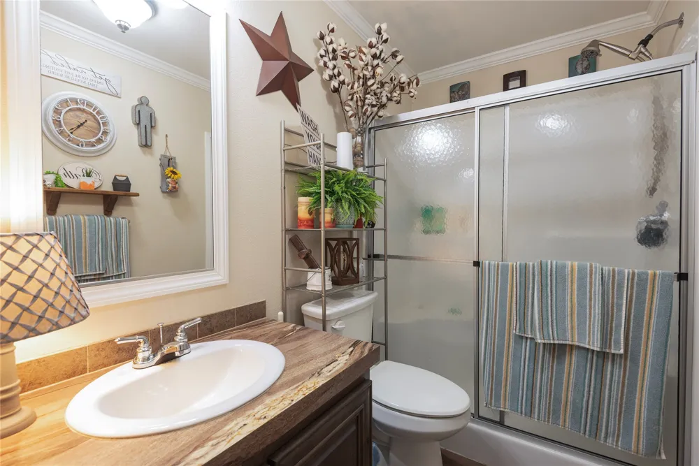11482 County Road 440 Princeton, TX 75407