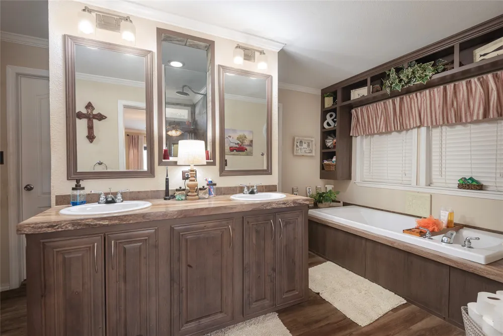 11482 County Road 440 Princeton, TX 75407