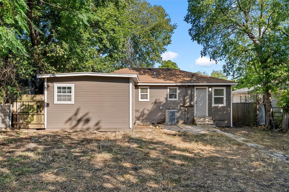 2112 Lasker Avenue Waco, TX 76707