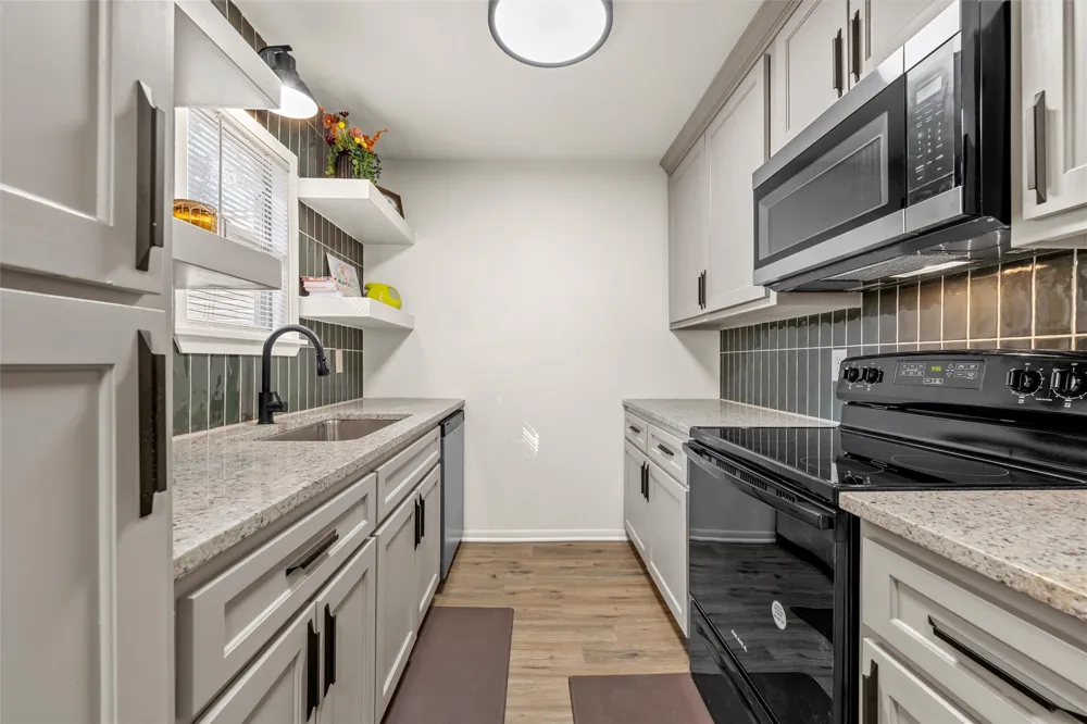 2112 Lasker Avenue Waco, TX 76707