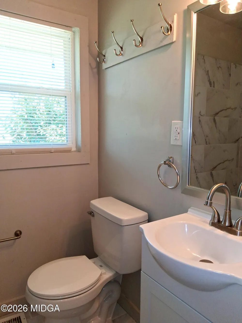 2018 Winston Drive Macon, GA 31206