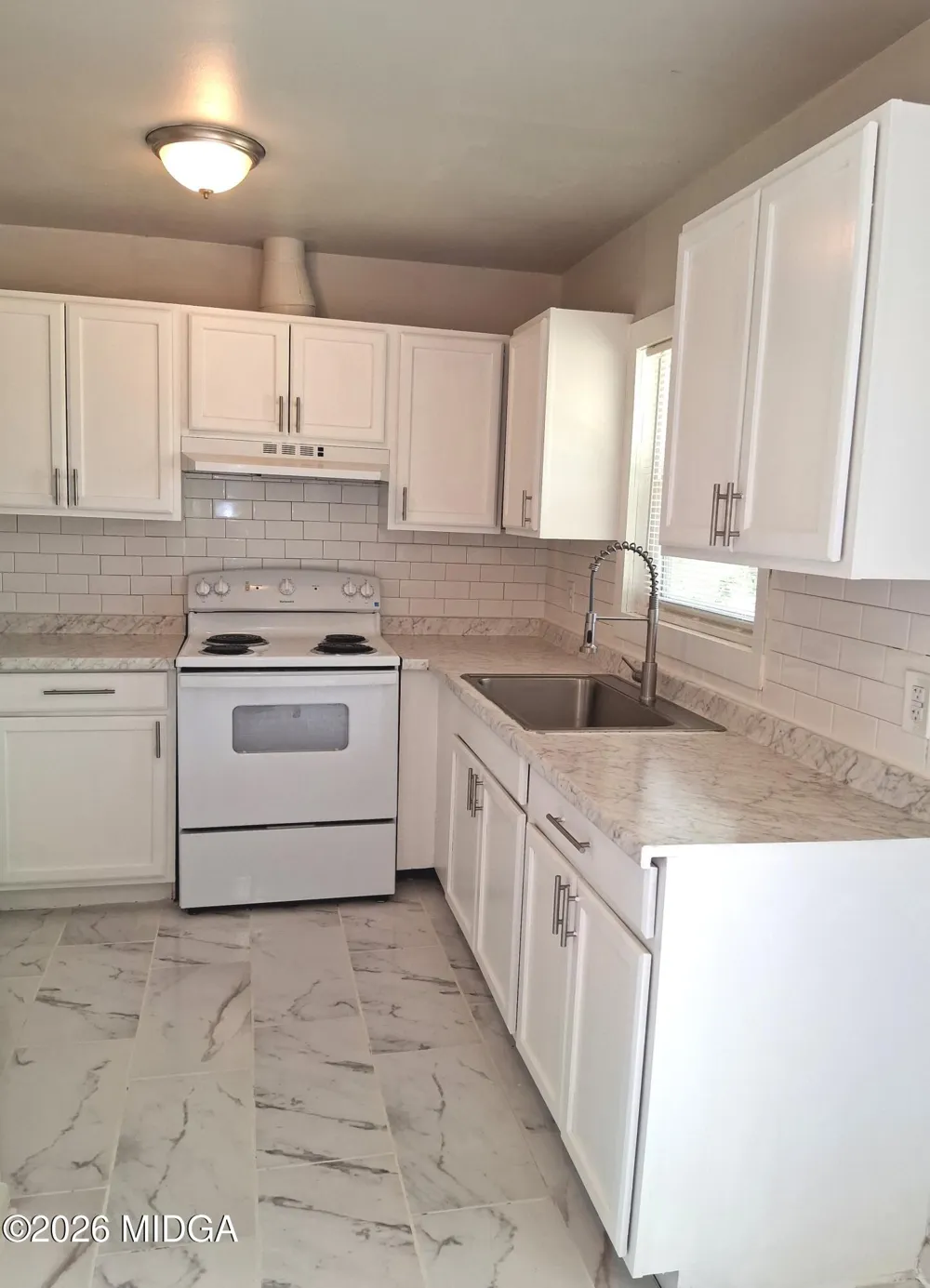 2018 Winston Drive Macon, GA 31206
