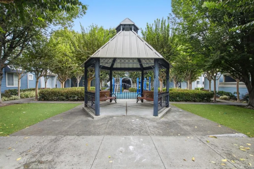 613 Arcadia Terrace #102 Sunnyvale, CA 94085