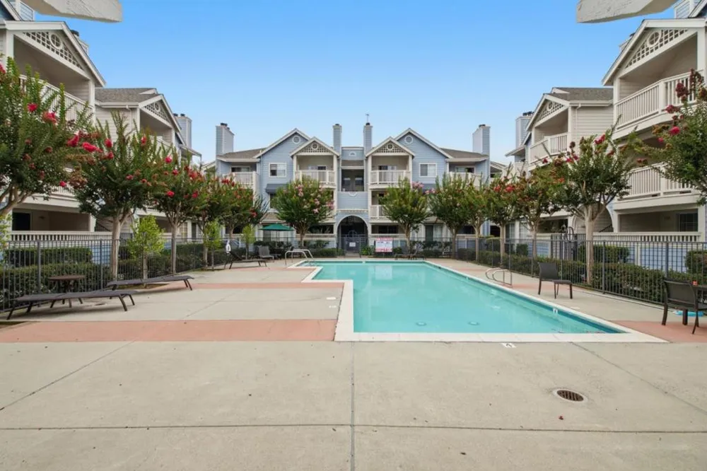 613 Arcadia Terrace #102 Sunnyvale, CA 94085