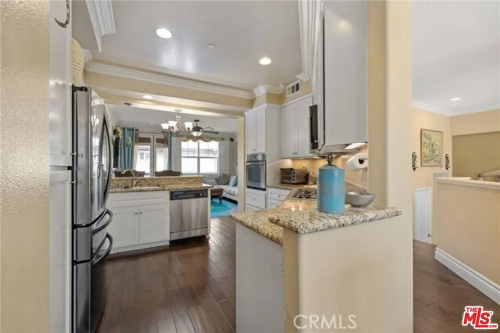 732 Tennis Club Lane Thousand Oaks, CA 91360
