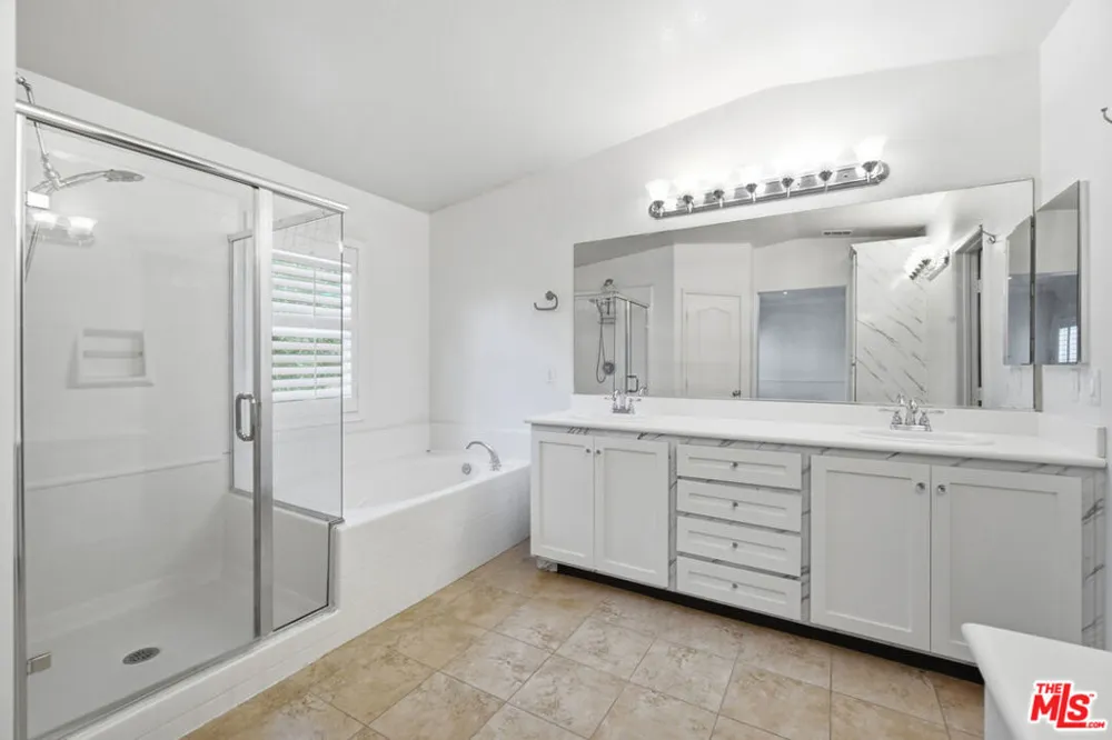 732 Tennis Club Lane Thousand Oaks, CA 91360