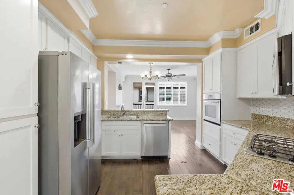 732 Tennis Club Lane Thousand Oaks, CA 91360