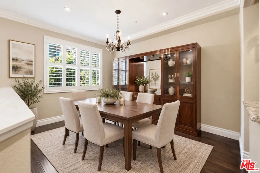 732 Tennis Club Lane Thousand Oaks, CA 91360