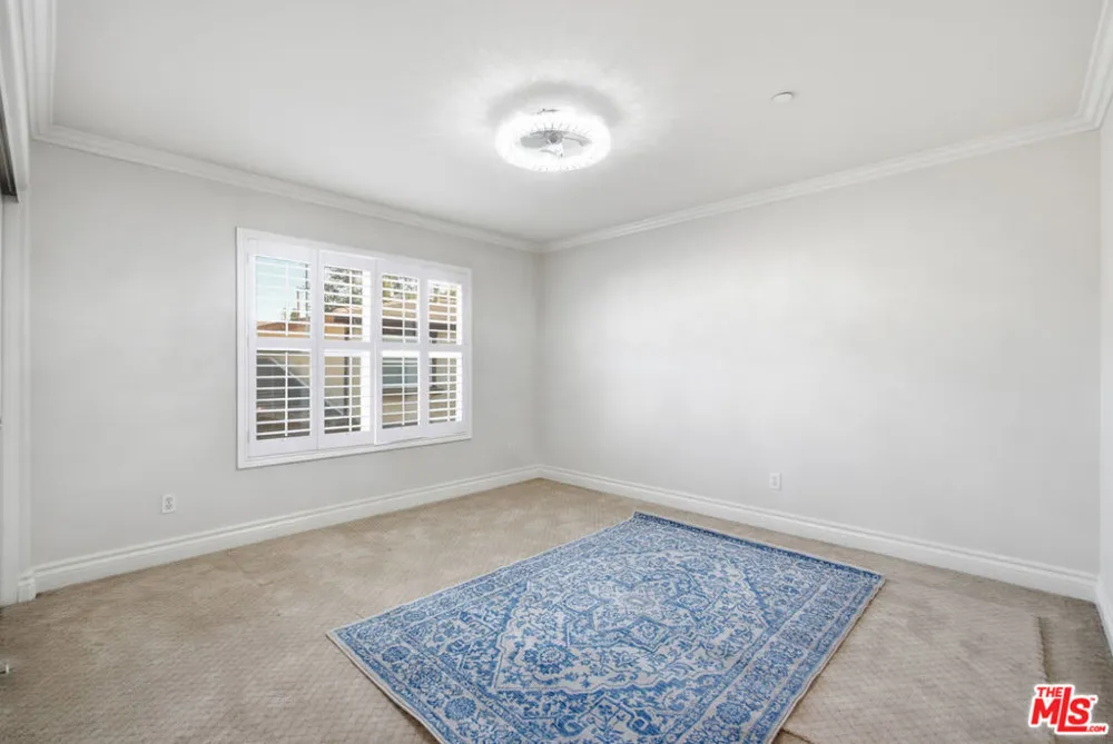 732 Tennis Club Lane Thousand Oaks, CA 91360