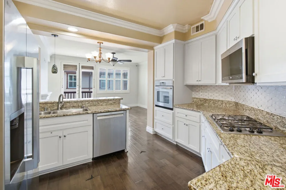 732 Tennis Club Lane Thousand Oaks, CA 91360