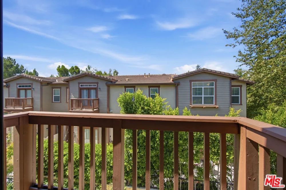 732 Tennis Club Lane Thousand Oaks, CA 91360