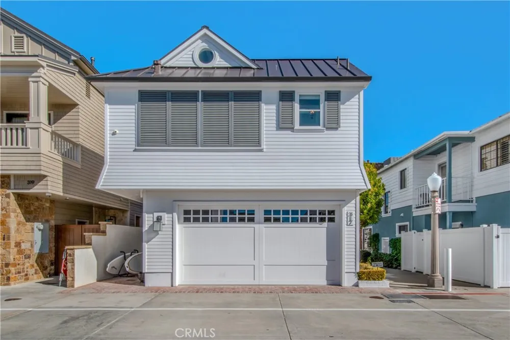 317 E Bay Front Newport Beach, CA 92662