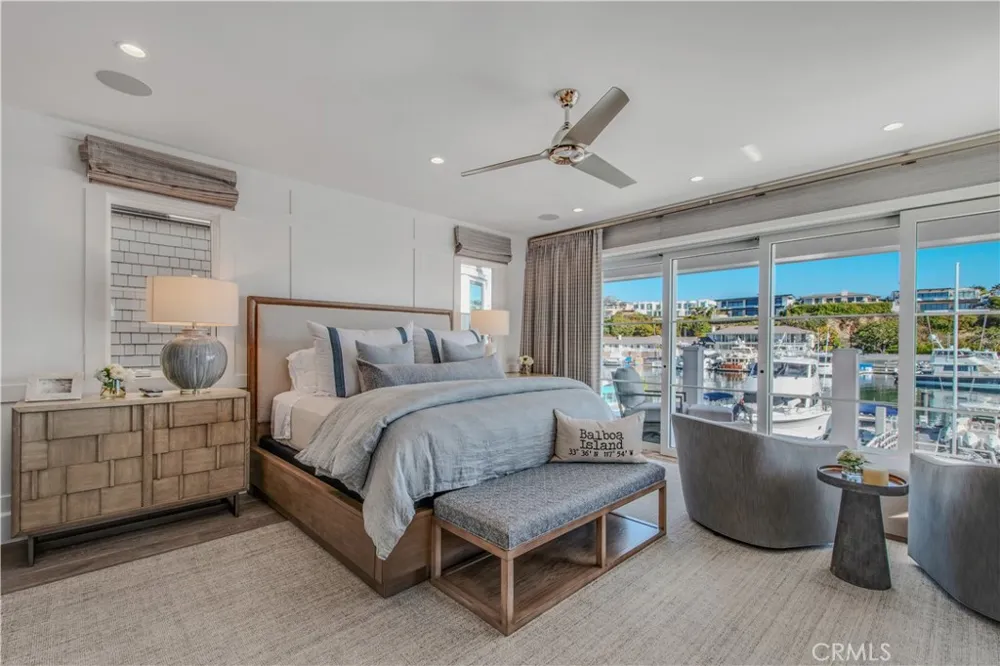 317 E Bay Front Newport Beach, CA 92662