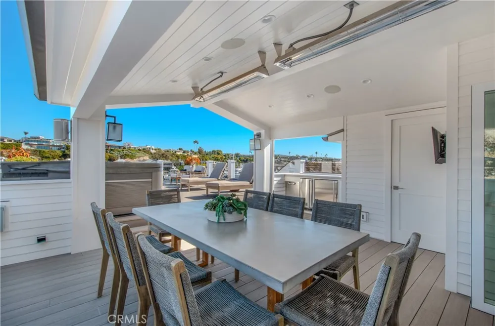 317 E Bay Front Newport Beach, CA 92662
